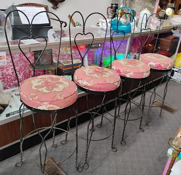 Vintage Ice Cream Parlor Stool Chairs – Set of 4 with Rose Cushion Design