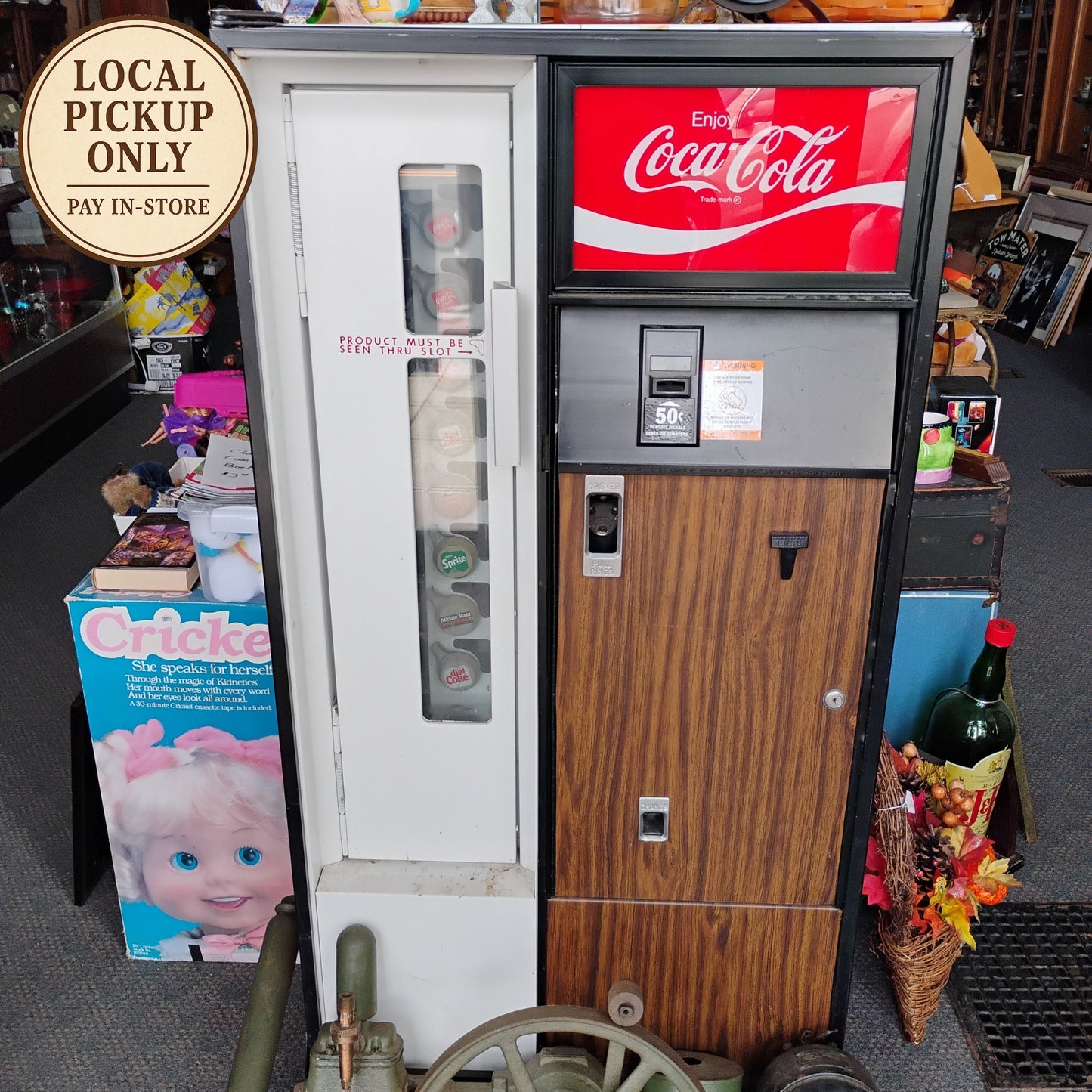 1976 Coca-Cola Vending Machine – Classic Vintage Look!
