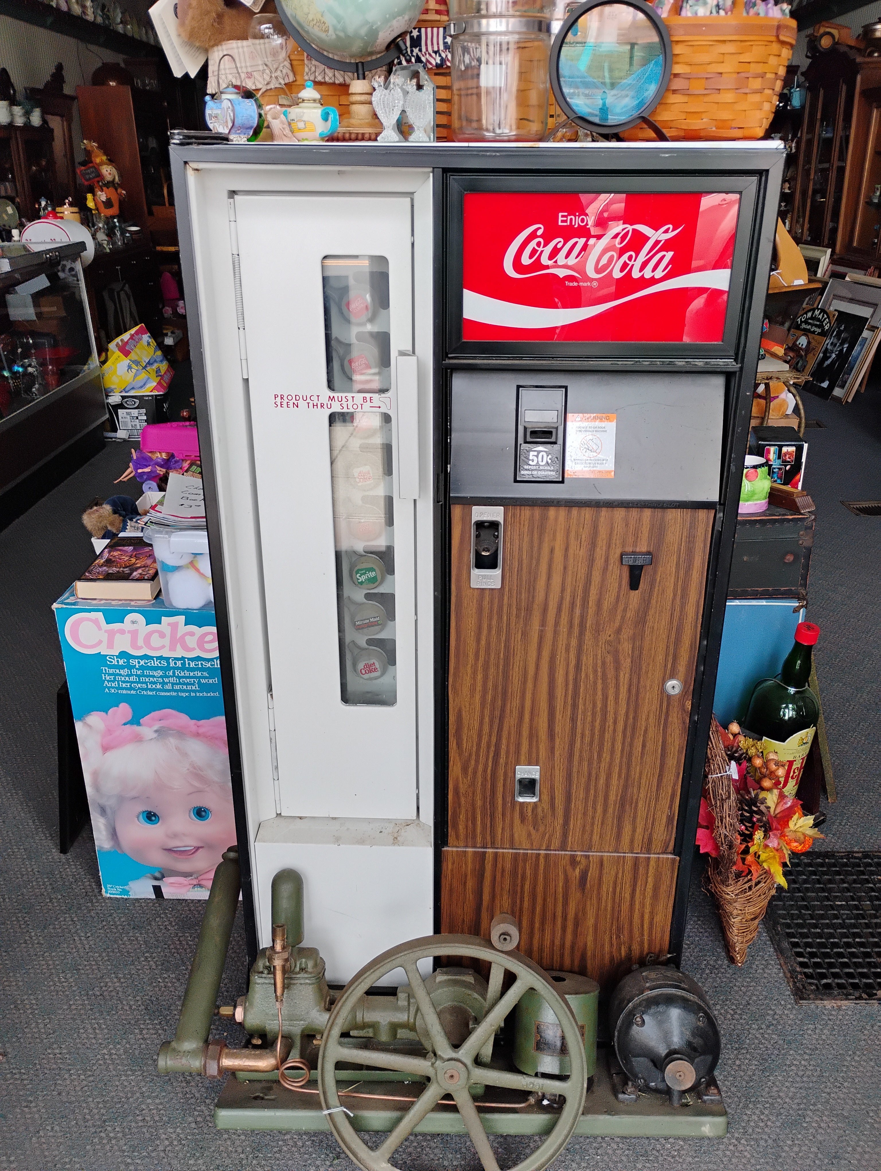 Vintage 1976 Coca-Cola Vending Machine | Greencastle Antiques